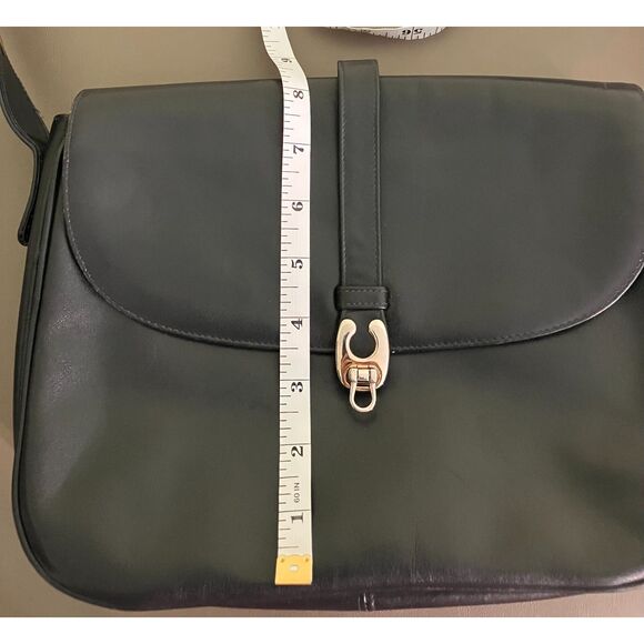 Nuova Capica accordion style adjustable strap shoulder bag - Picture 14 of 15